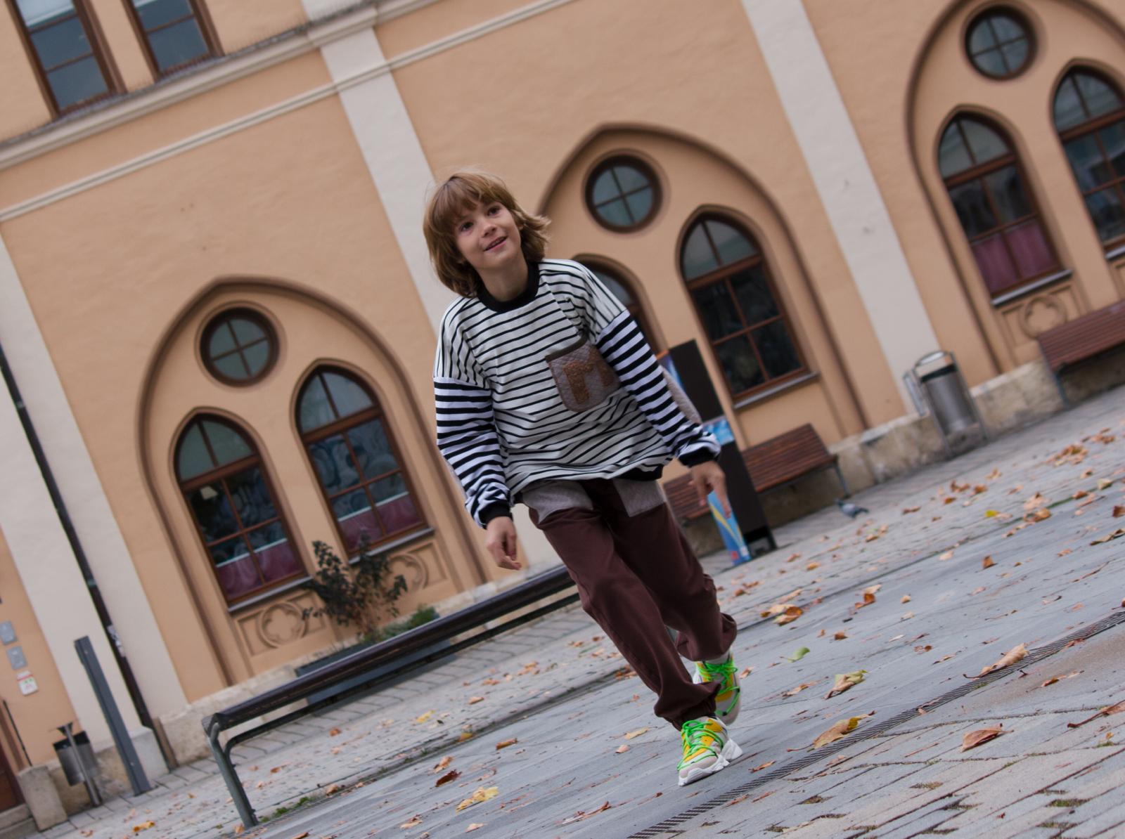 Completo a Righe - Felpa a righe con taschino